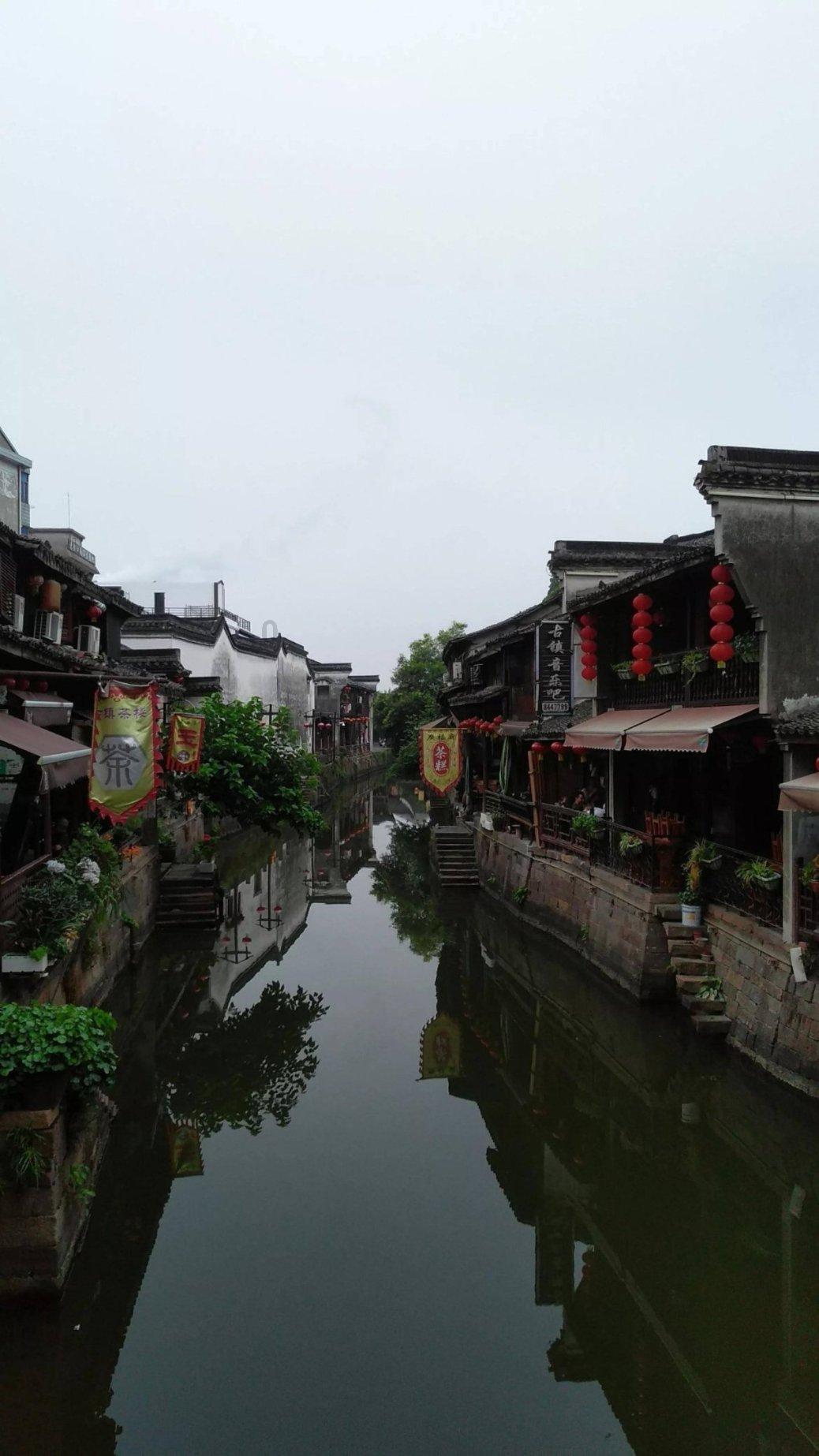 你觉得青春耗在一个人身上值得吗,你有没有过这种经历?-问答类网站,精准解答你的问题